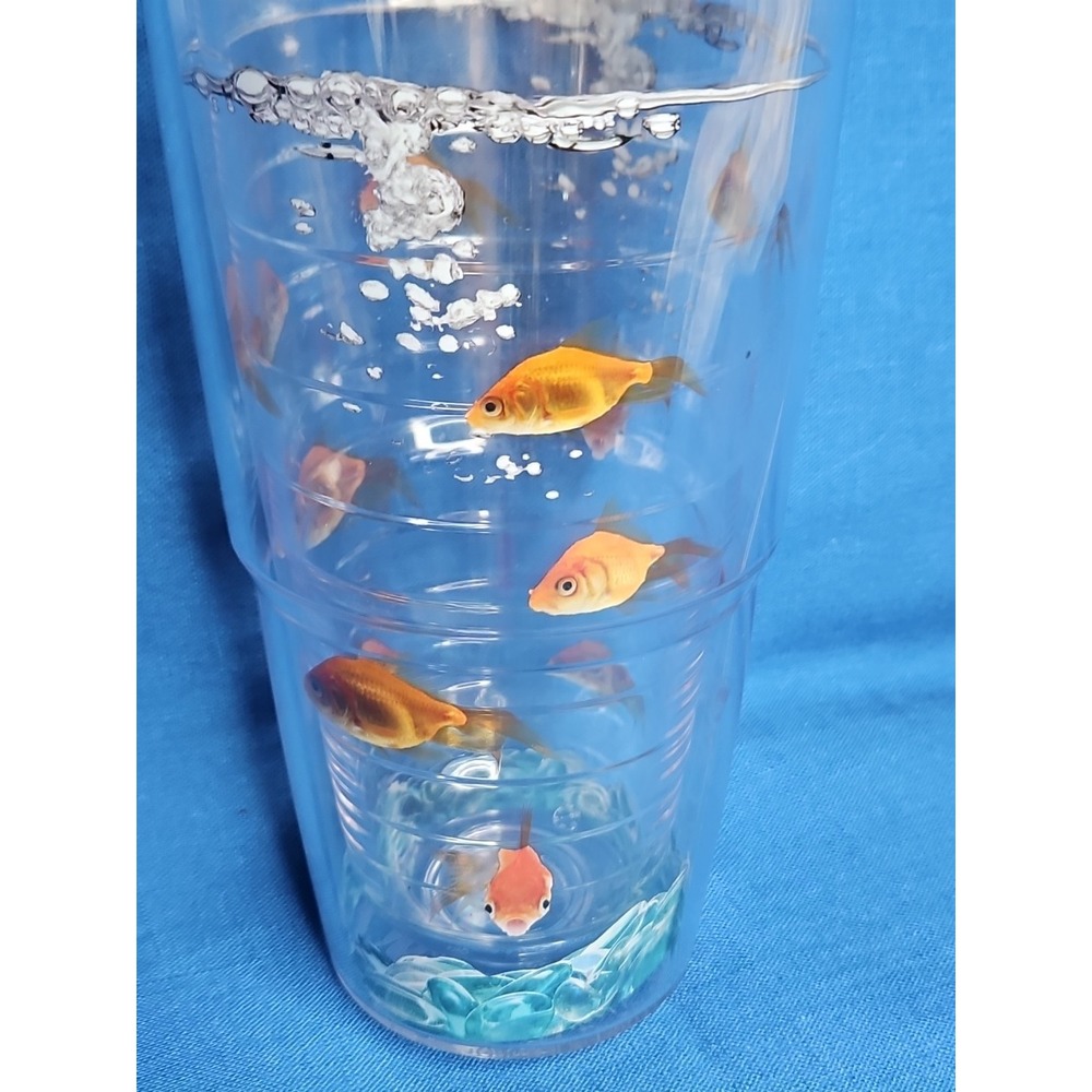 Tervis‎ Goldfish Plastic Tumbler 24 Oz Clear Classic Gold Fish Excellent